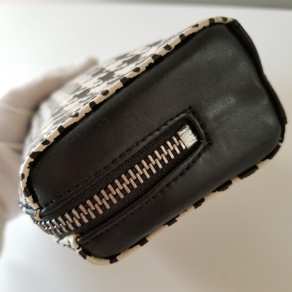Lauren Ralph Lauren Houndstooth Cosmetic Case - Picture 5 of 10
